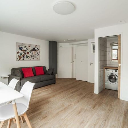 Apartmán Bright And Cosy Flat At The Heart Of Paris In A Trendy District - Welkeys Exteriér fotografie