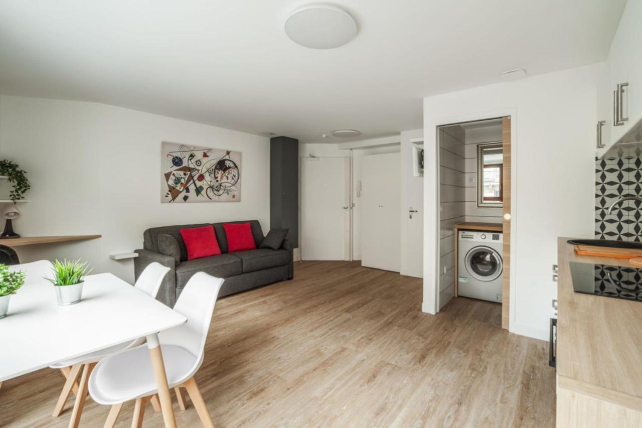 Apartmán Bright And Cosy Flat At The Heart Of Paris In A Trendy District - Welkeys Exteriér fotografie